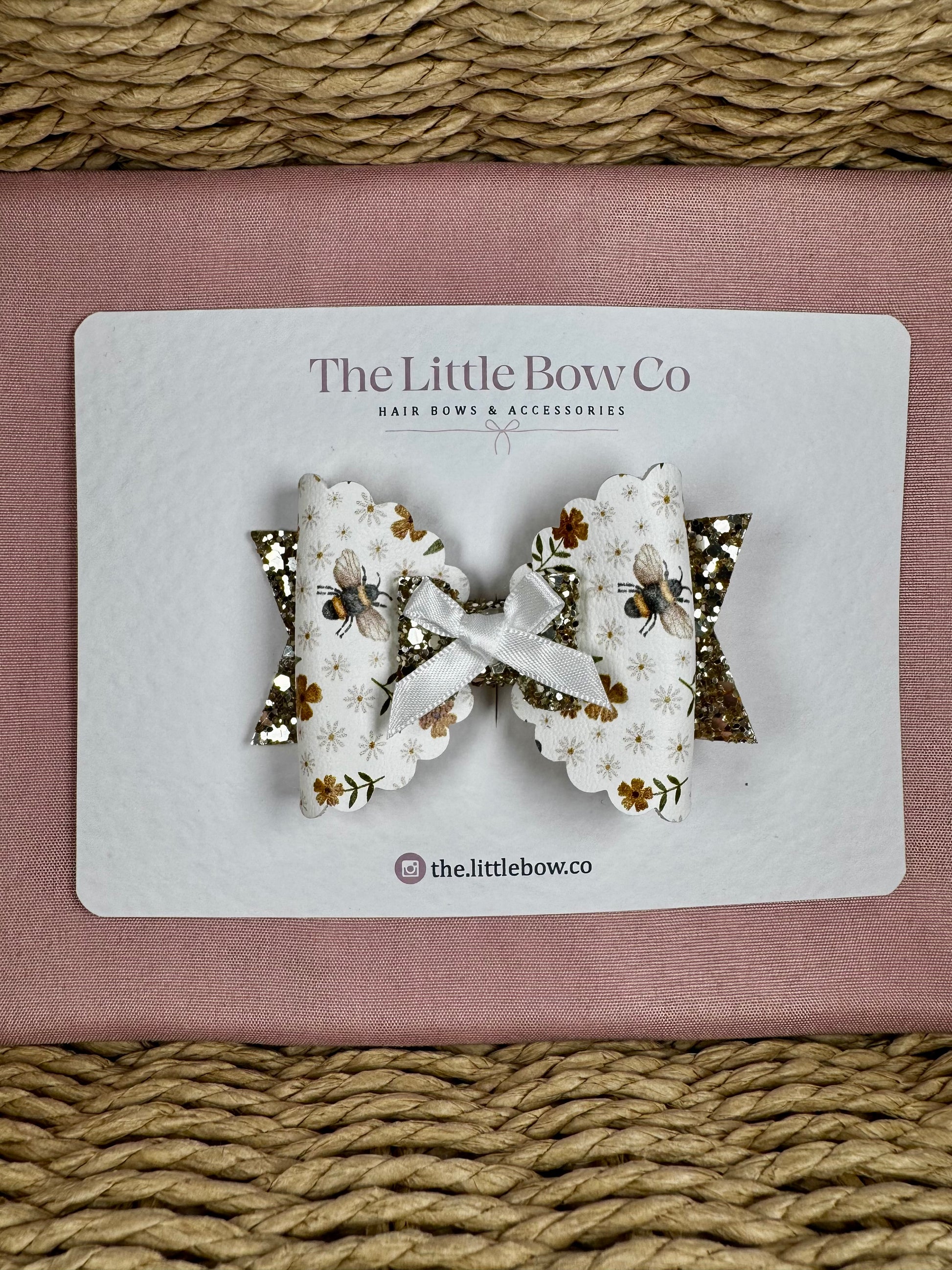 Busy Bee Penelope Bow