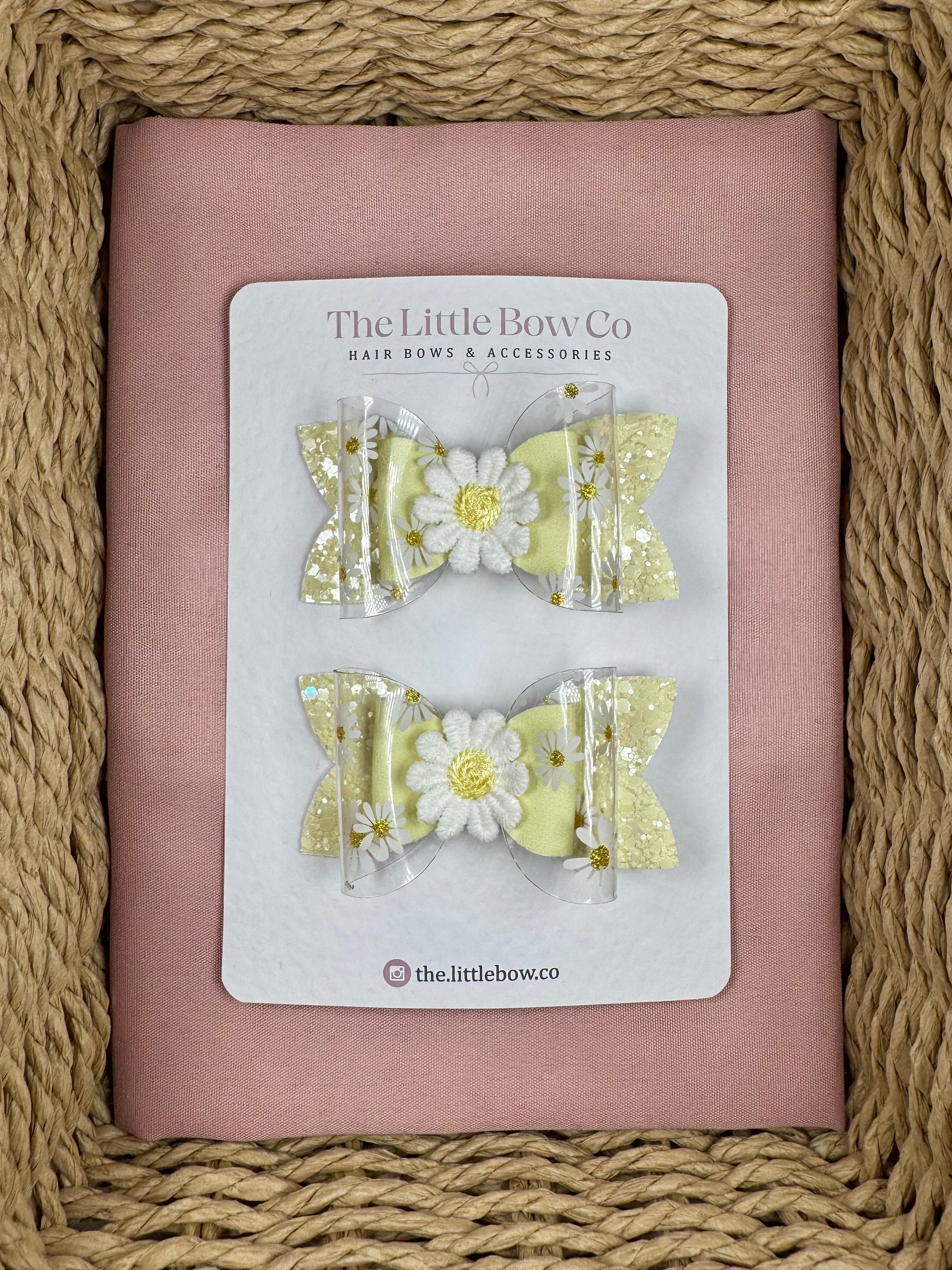 Daisy Twin Isabella Bows